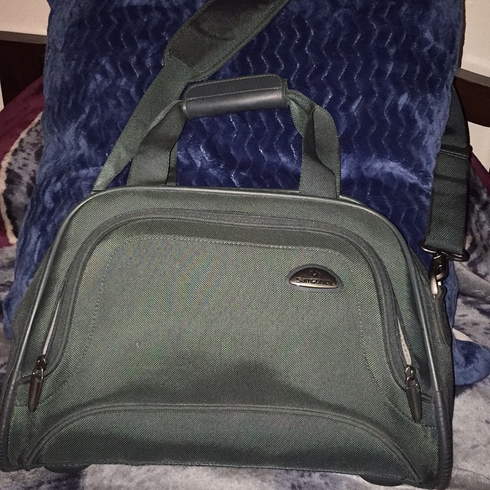 Samsonite traveling / hand carry luggage bag